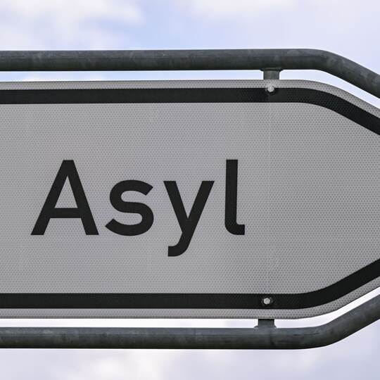 Asylpolitik