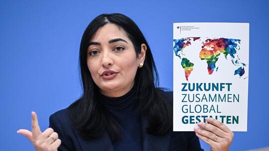 Pressekonferenz Reformplan "Zukunft zusammen global gestalten"