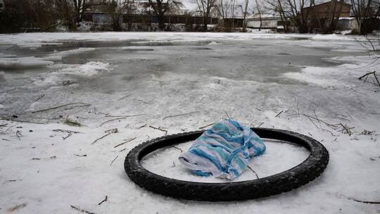 Leiche bei Suche nach Eisbader gefunden