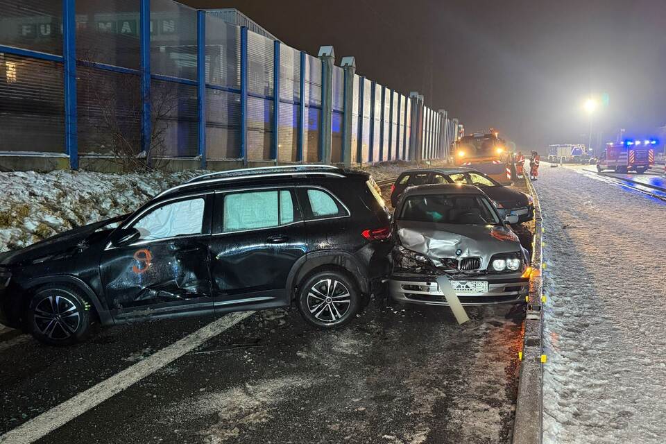 Massenkarambolage mit mehreren Verletzten in Oberfranken
