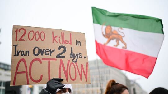 Solidarität mit Protesten im Iran - Berlin Solidarität mit Protesten im Iran - Berlin