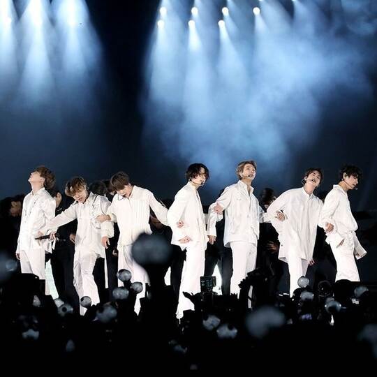 K-Pop-Band BTS bei Konzert