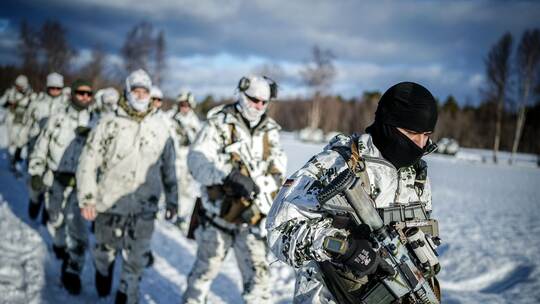 Bundesverteidigungsminister Pistorius besucht Nato-Übung