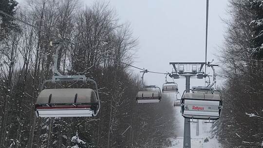 Nach Sturz aus Herzogenhornbahn am Feldberg im Schwarzwald Nach Sturz aus Herzogenhornbahn am Feldberg im Schwarzwald