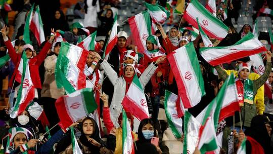 Fans beim Freundschaftsspiel Iran gegen Russland