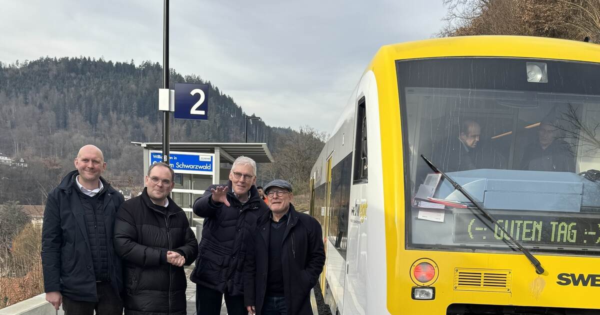 Hermann Hesse Railway shortly before the start: Test trip with Transport ...