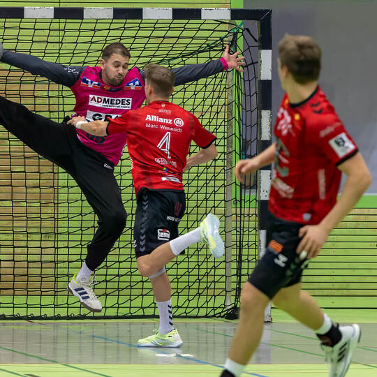 Im Fokus: Auf die SG-Keeper – hier Adam Studentkowski in Aktion – wird es beim Spiel in Mittelfranken wieder ankommen. Archivfot