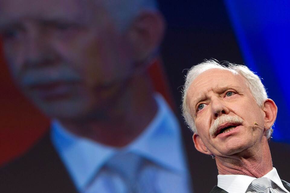 Pilot Chesley Sullenberger Pilot Chesley Sullenberger
