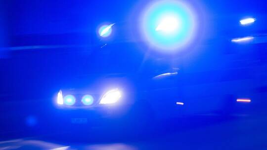 Rettungswagen mit Blaulicht