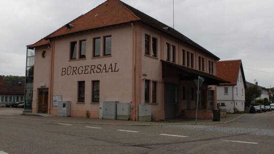 Der Bürgersaal im Wiernsheimer Ortskern wird von etlichen Vereinen und Gruppen genutzt. Doch bei den eisigen Temperaturen im Win