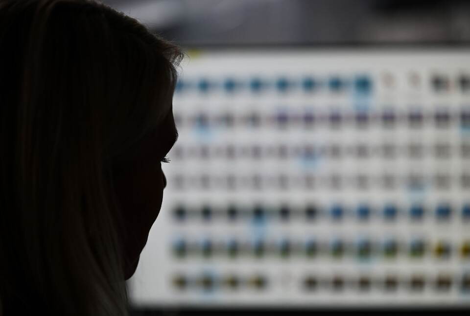 Kampf gegen Kindesmissbrauch und Kinderpornografie Kampf gegen Kindesmissbrauch und Kinderpornografie