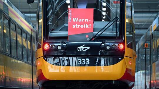 Warnstreiks im Nahverkehr in Karlsruhe