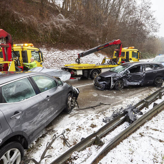 Unfall zwei PKW L1185 zwischen Niefern und Öschelbronn