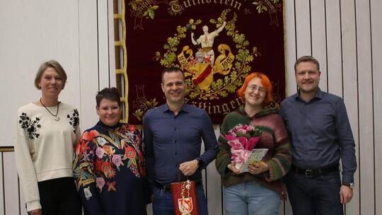 Als neue Vorsitzende des Nöttinger Turnvereins wählten die Mitglieder Bettina Schötterl (von links) und Barbara Shaghaghi an die