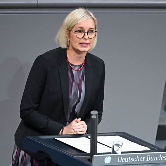 Christiane Schenderlein