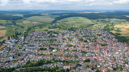 Ortsportrait Königsbach Stein
