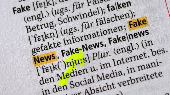 Duden - Das Wort "Fake News"