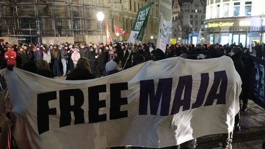 Proteste gegen Verurteilung von Maja T. in Berlin