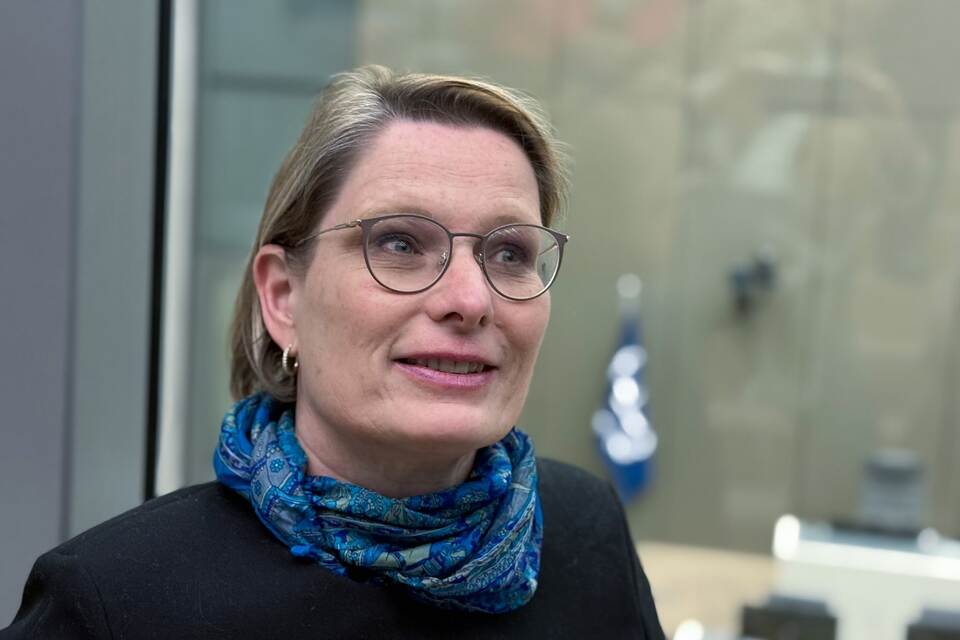 Bundesjustizministerin Hubig besucht Internationalen Gerichtshof