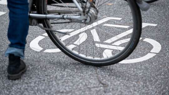 Fahrradfahrer (Symbolbild)