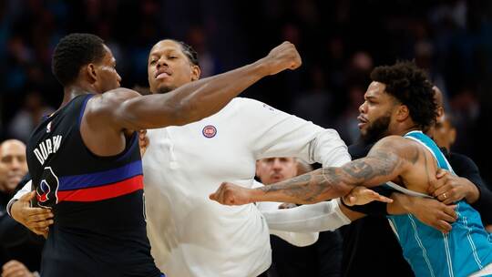 Charlotte Hornets - Detroit Pistons