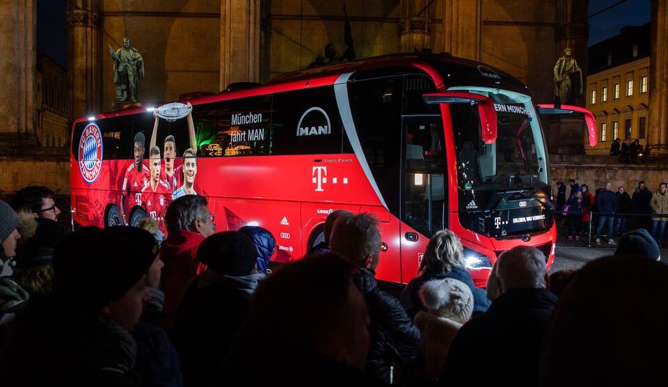 FC Bayern Mannschaftsbus