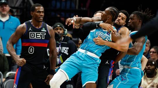 Charlotte Hornets - Detroit Pistons