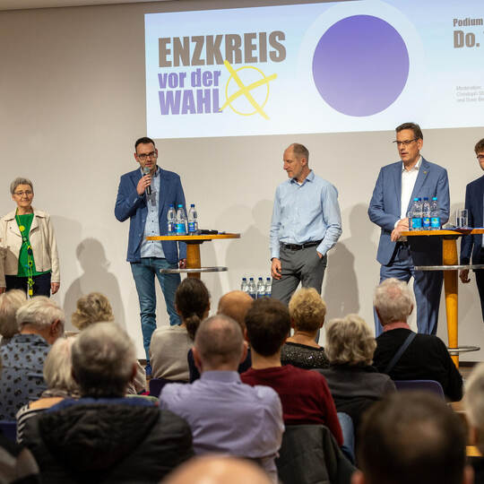 Podium Landtagswahl Enzkreis PZ Forum