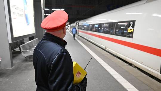 Mitarbeiter bei der Bahn