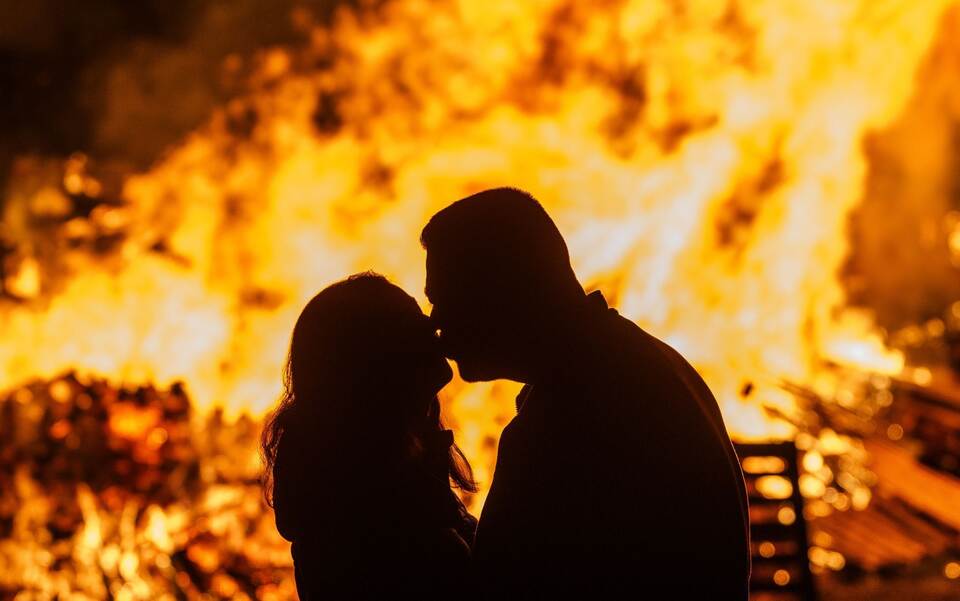 Küssendes Paar Küssendes Paar