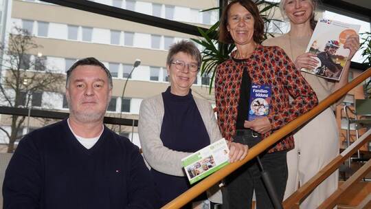 VHS-Direktor Michael Tauschhuber, Angela Gewiese von der Freiwilligenagentur, VHS-Außenstellenleiterin Monika Ruthardt und Danie