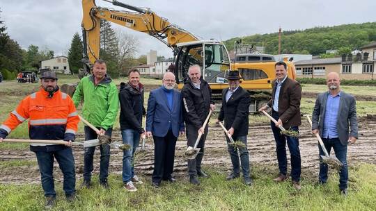 Der symbolische erste Spatenstich auf der rund 2,3 Hektar großen Fläche des Maulbronner Hechtsee-Areals ist bereits im Mai 2023