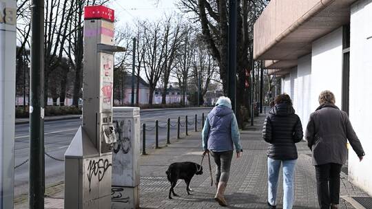 Kaputte Telefonzelle