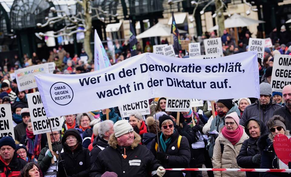 Demokratie Demokratie