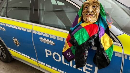 Gestohlene Narrenmaske Gestohlene Narrenmaske