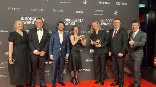 Freuen sich, dass der Inhorgenta-Preis nach Pforzheim kommt (von links): Christine Lüdeke, Professorin von der Hochschule Pforzh