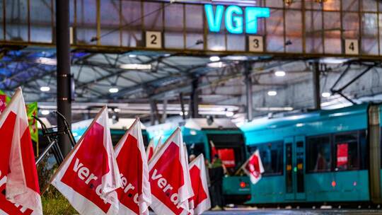 Warnstreik im ÖPNV in Hessen