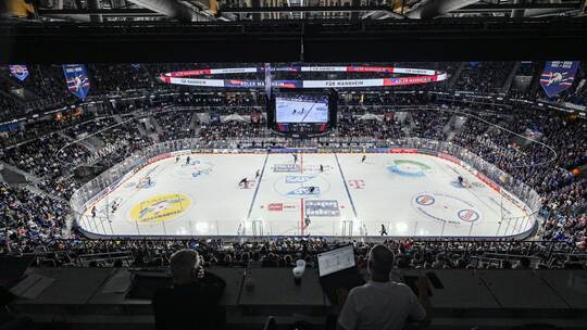 Adler Mannheim - Eisbären Berlin