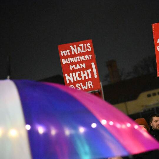 Vor der Landtagswahl: Protest vor SWR-Triell