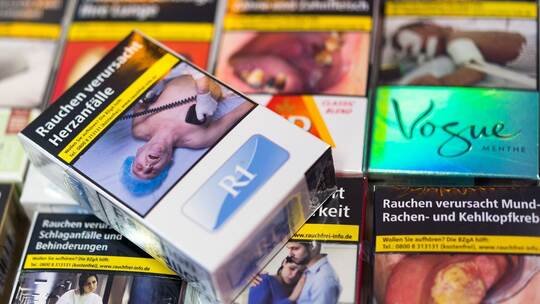 Zigarettenschachteln Zigarettenschachteln