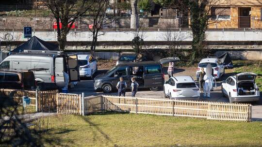 Toter in Auto entdeckt – Hinweise auf Fremdverschulden Toter in Auto entdeckt – Hinweise auf Fremdverschulden