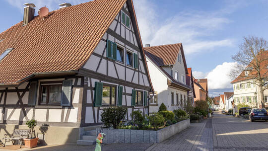 Schmuckis Neulingen Göbrichen Kirche