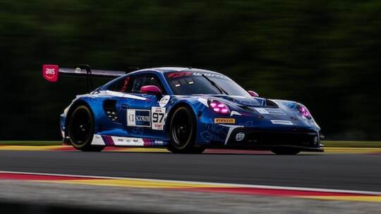 Mit einem Porsche 911 GT3 R fährt Rutronik Racing im Bronze Cup um den Titel mit. Foto: Gruppe C Photography
