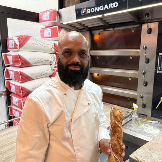 Kleiner Stadtteil-Bäcker gewinnt Pariser Baguette-Wettstreit