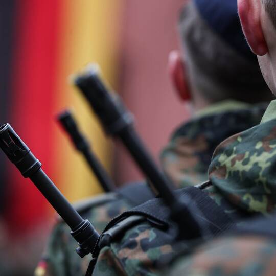 Rekruten beim Gelöbnis