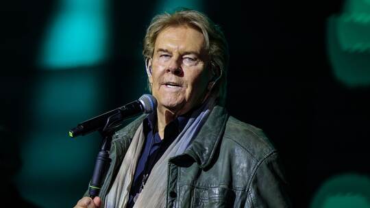 Howard Carpendale gibt Konzert im Schlager-Café