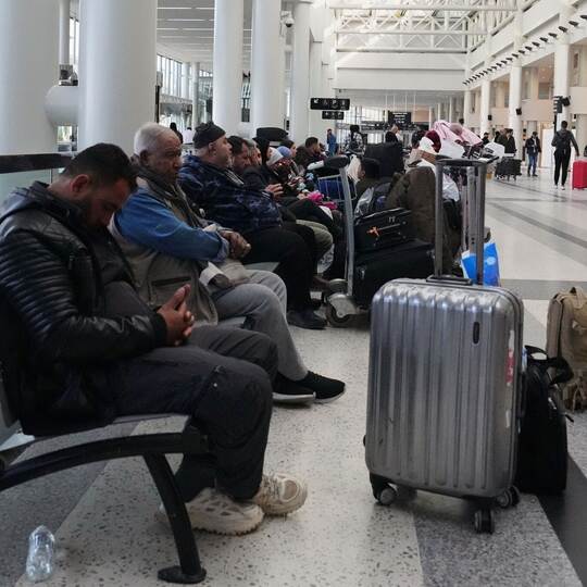 Angriff gegen den Iran - Luftverkehr