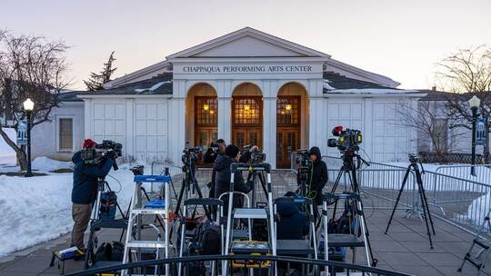 Epstein-Affäre: Ex-Präsident Clinton sagt vor US-Kongress aus