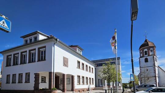Das Ergebnis der Auszählung zum Bürgerentscheid über die Zukunft der unechten Teilortswahl wird erst am Montagabend im Rathaus N
