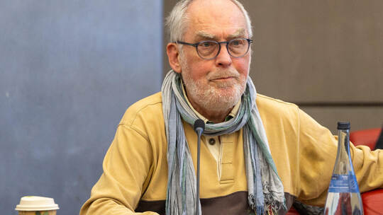 Reinhard Klein im Gemeinderat: Er ist im Aufsichtsrat der Stadtbau von dessen weiteren Mitgliedern zum Niederlegen seines Mandat Gemeinderat 25-03-25